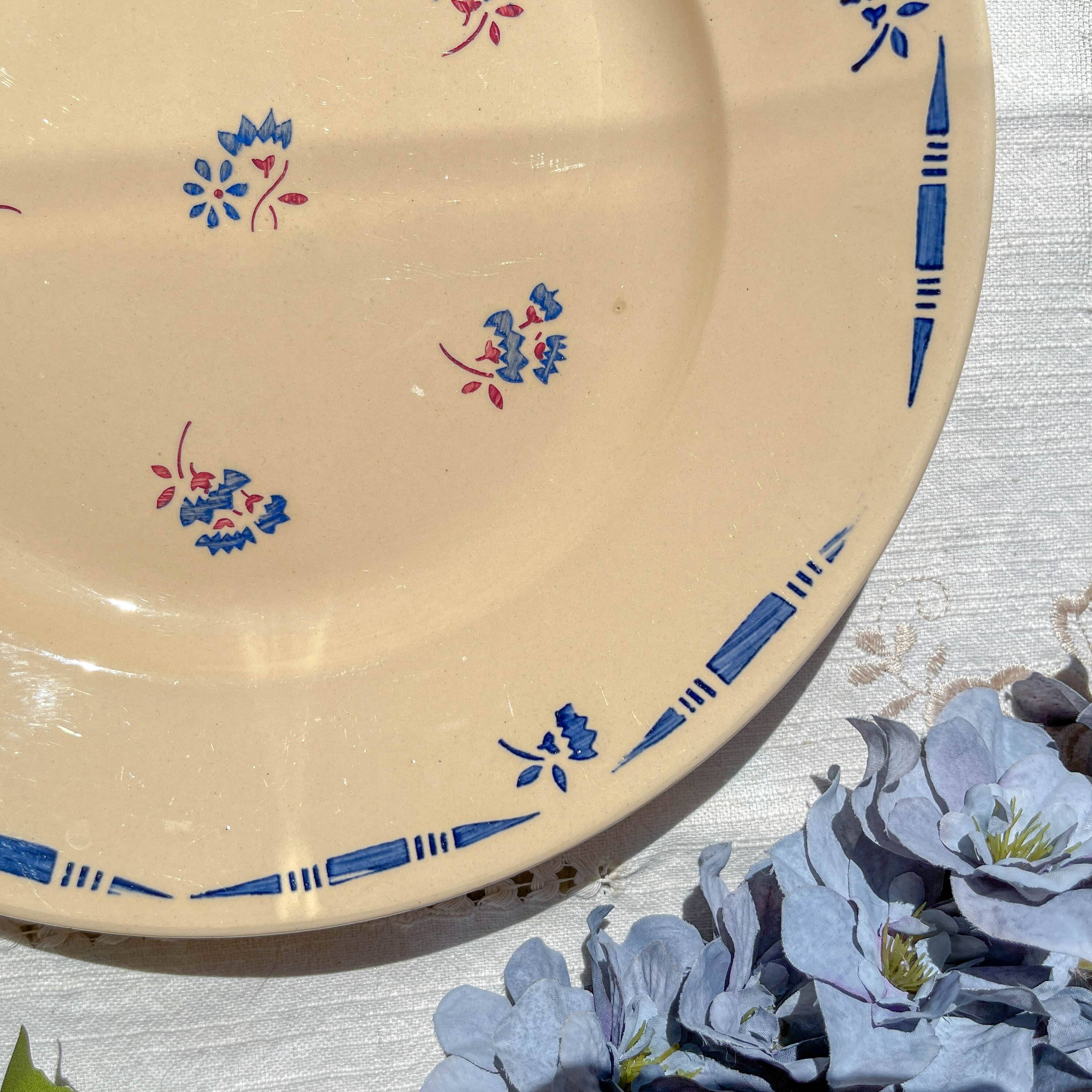 Vintage K&G Luneville "Flore" porcelain dish, 1950s, small blue flowers