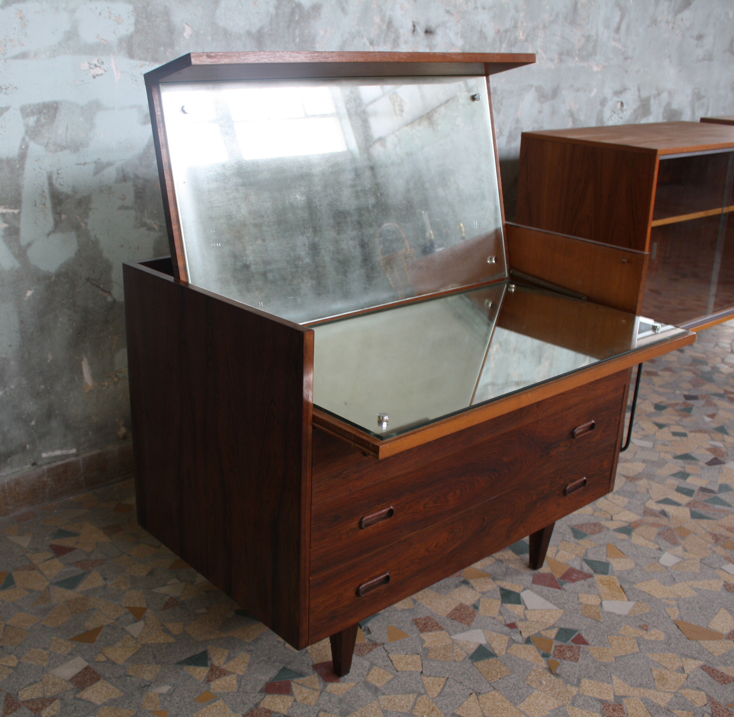 Dresser scandinavian