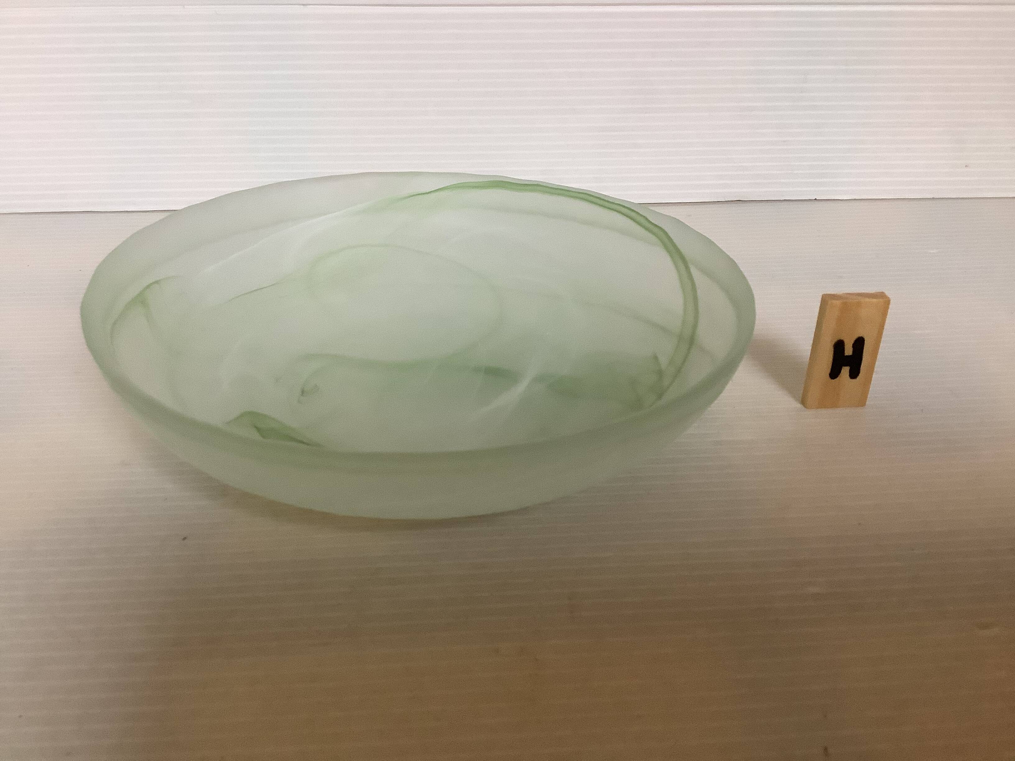 Green glass pâte de verre pocket ashtray H