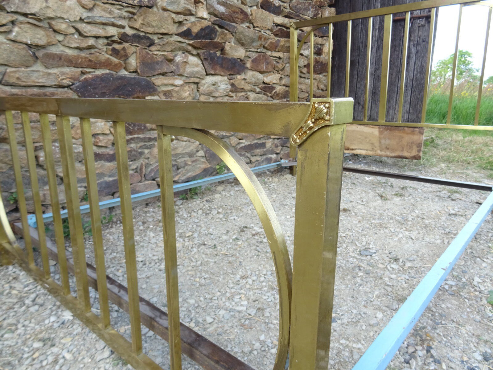 Antique brass bed in 140