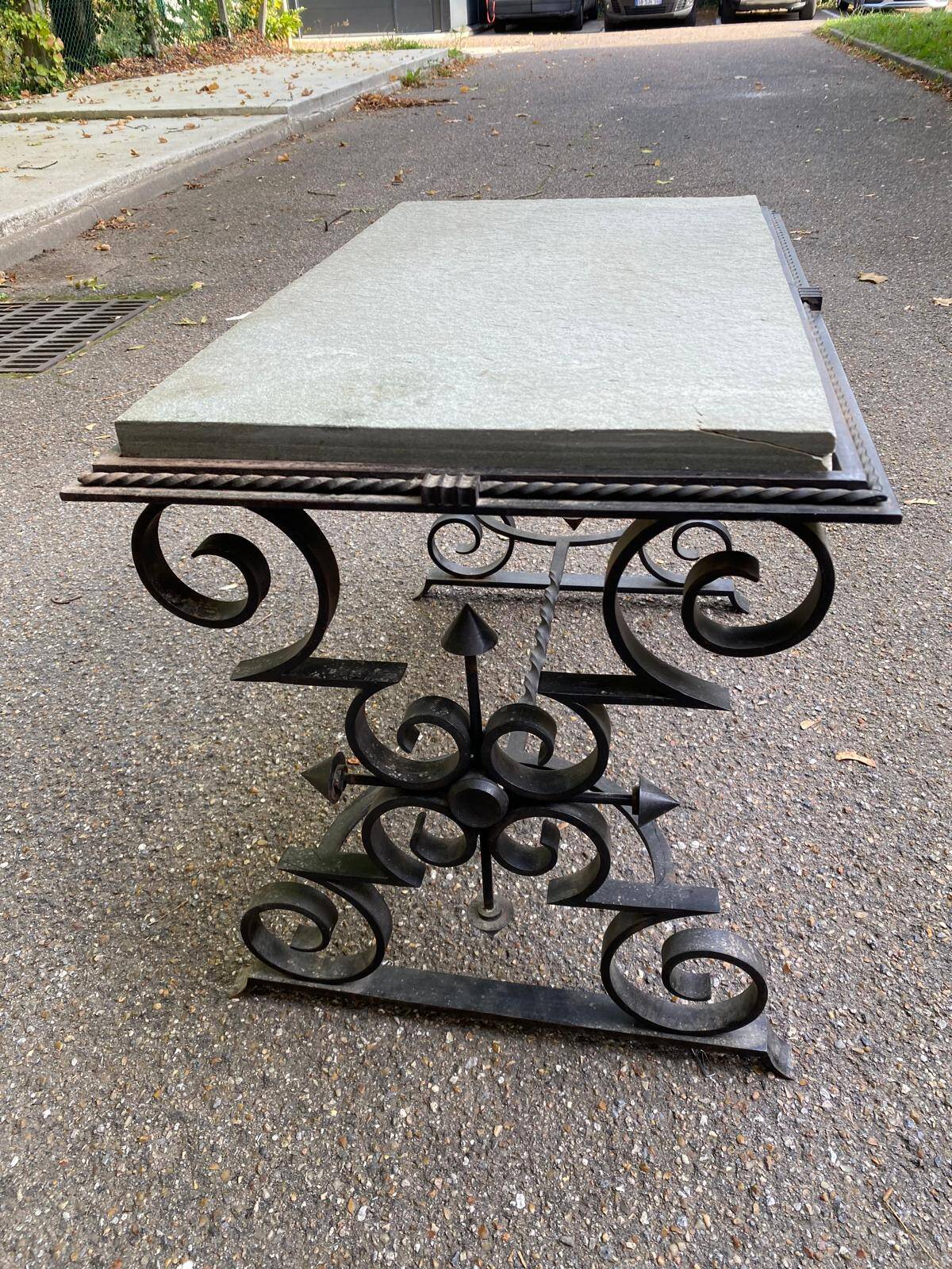 Table basse vintage fer forgé et marbre gris 80x50