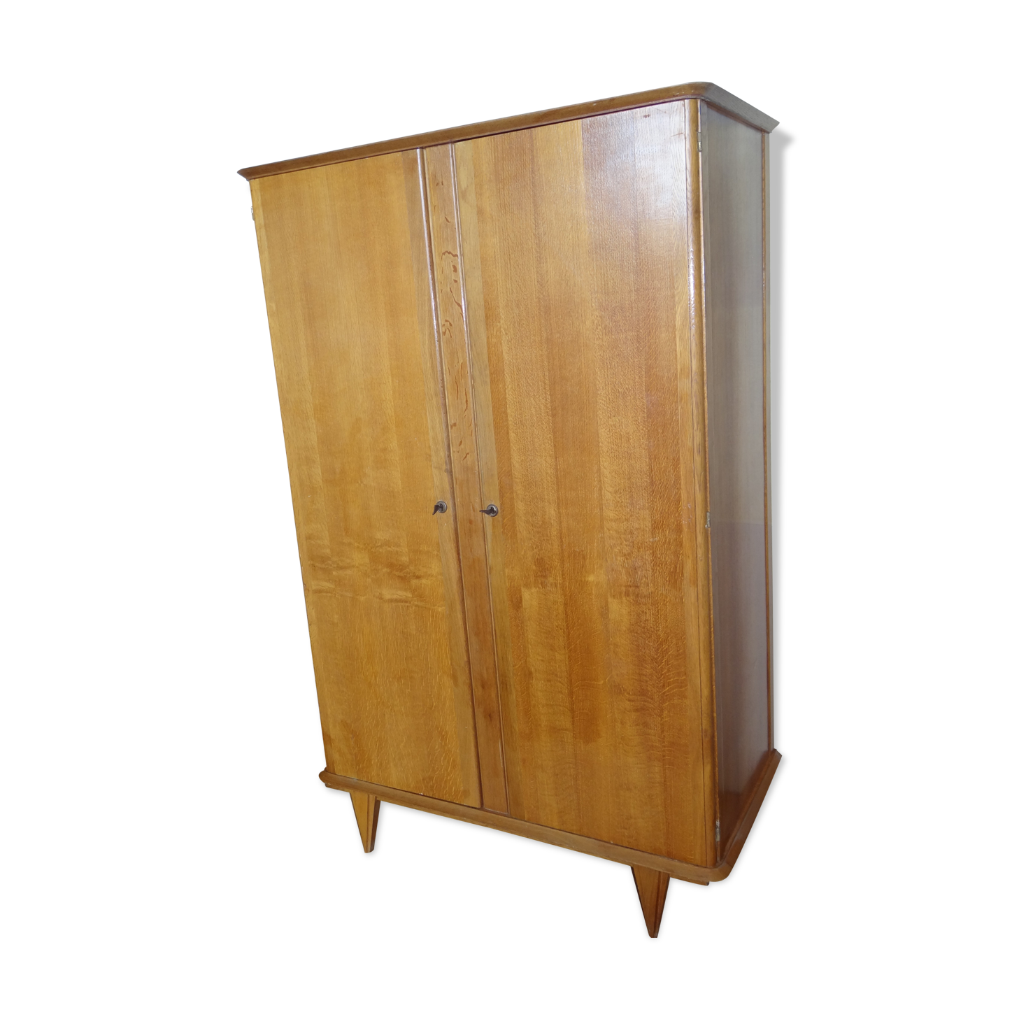 Armoire parisienne en chêne clair 1950 pied compas