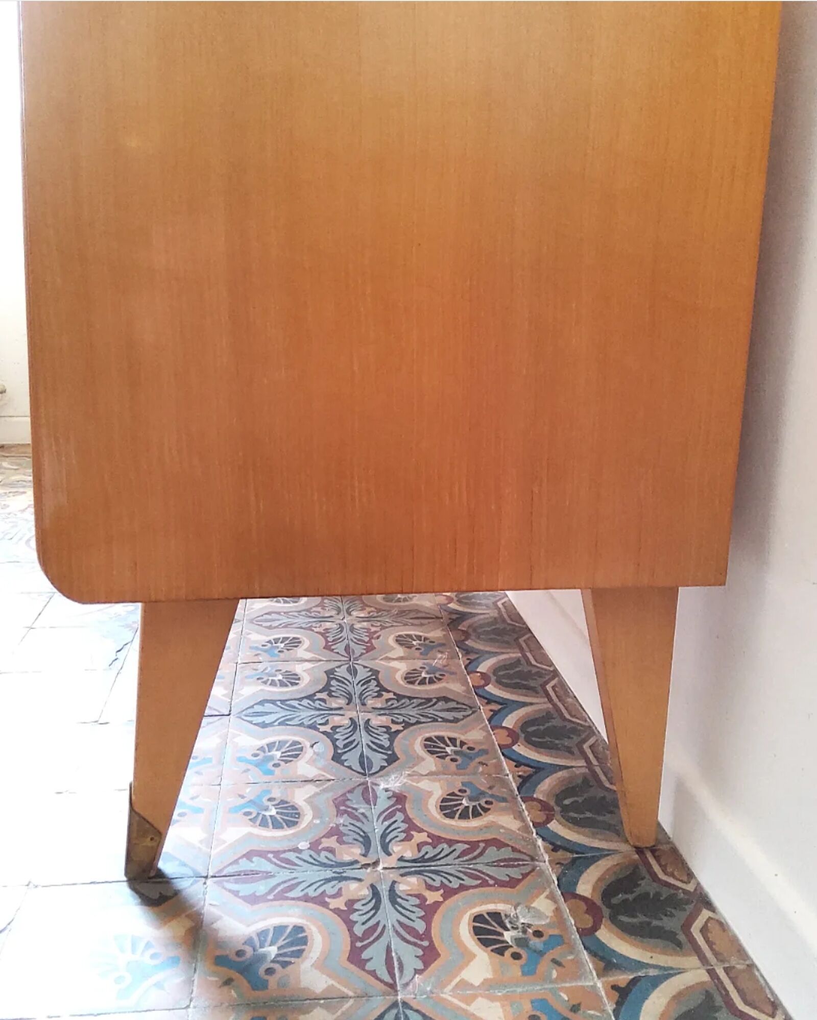 SAM chest of drawers