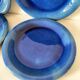 6 assiettes en grès émaillé – bleu cobalt & turquoise