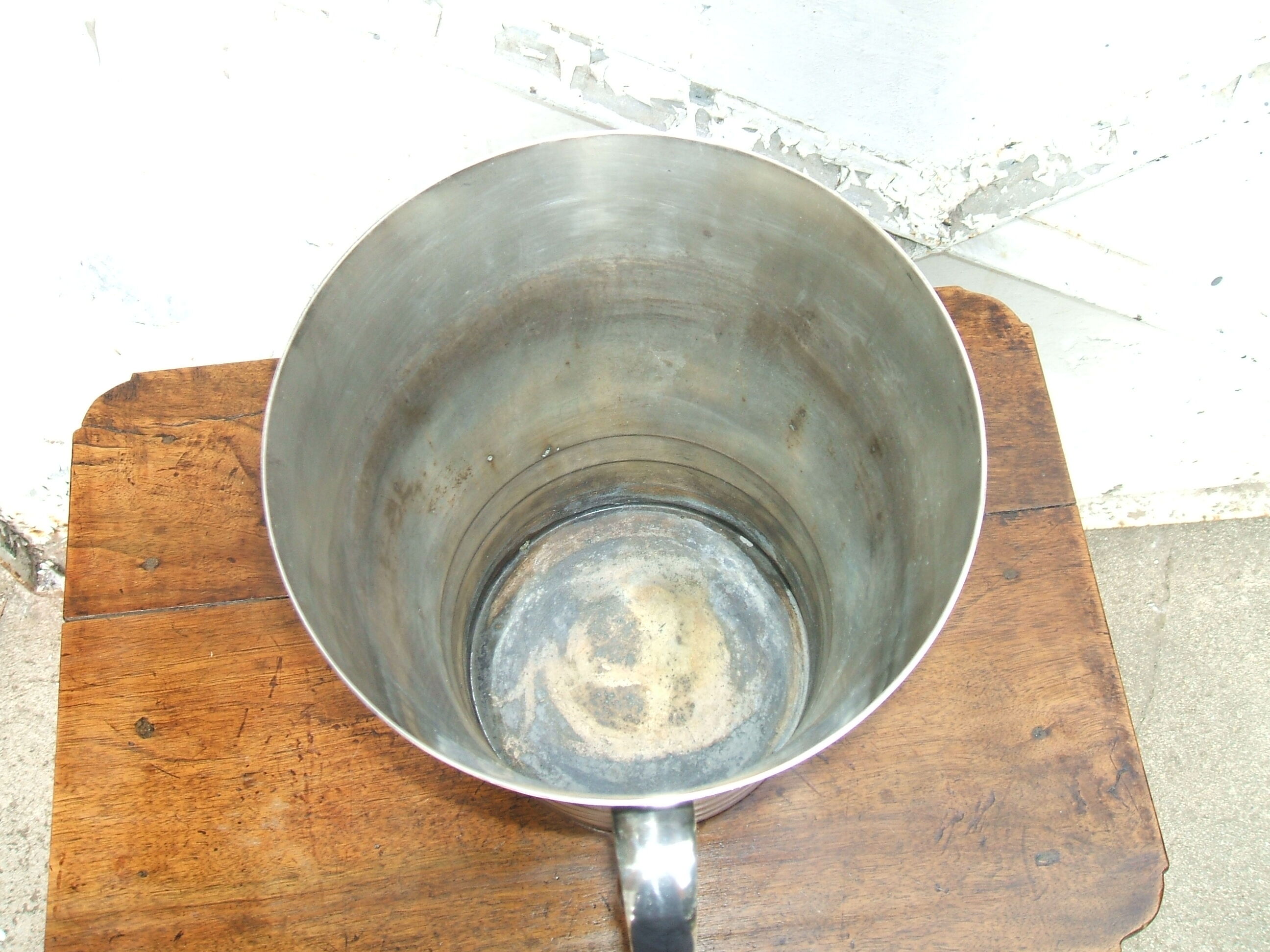 Champagne metal silver seau art deco
