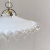 Notched opaline suspension