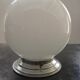 Plafonnier ancien globe opaline blanc porcelaine Art déco 1930 suppot métal TBE