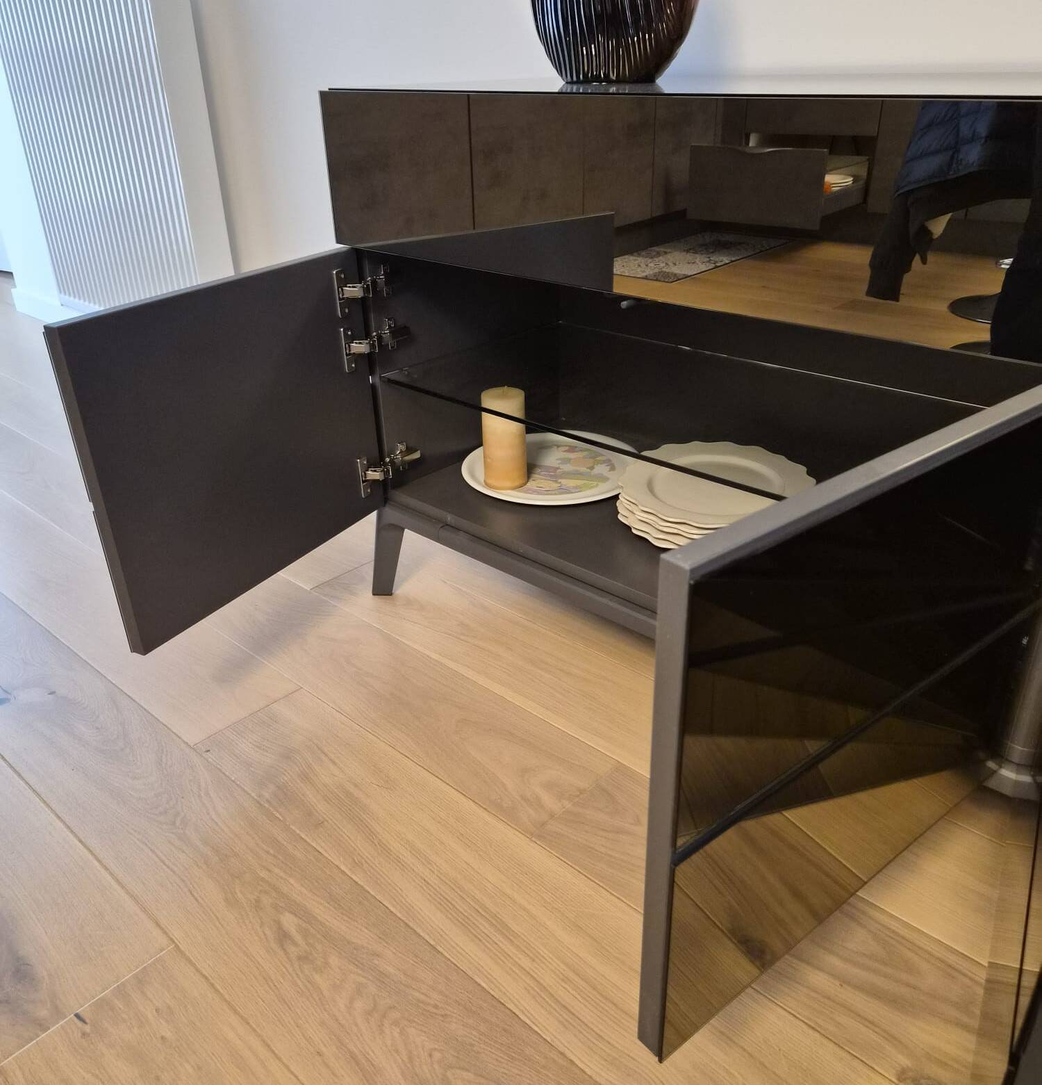 Roche bobois buffet model globo in perfect condition