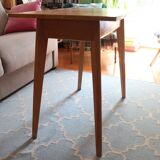 Side table compass feet