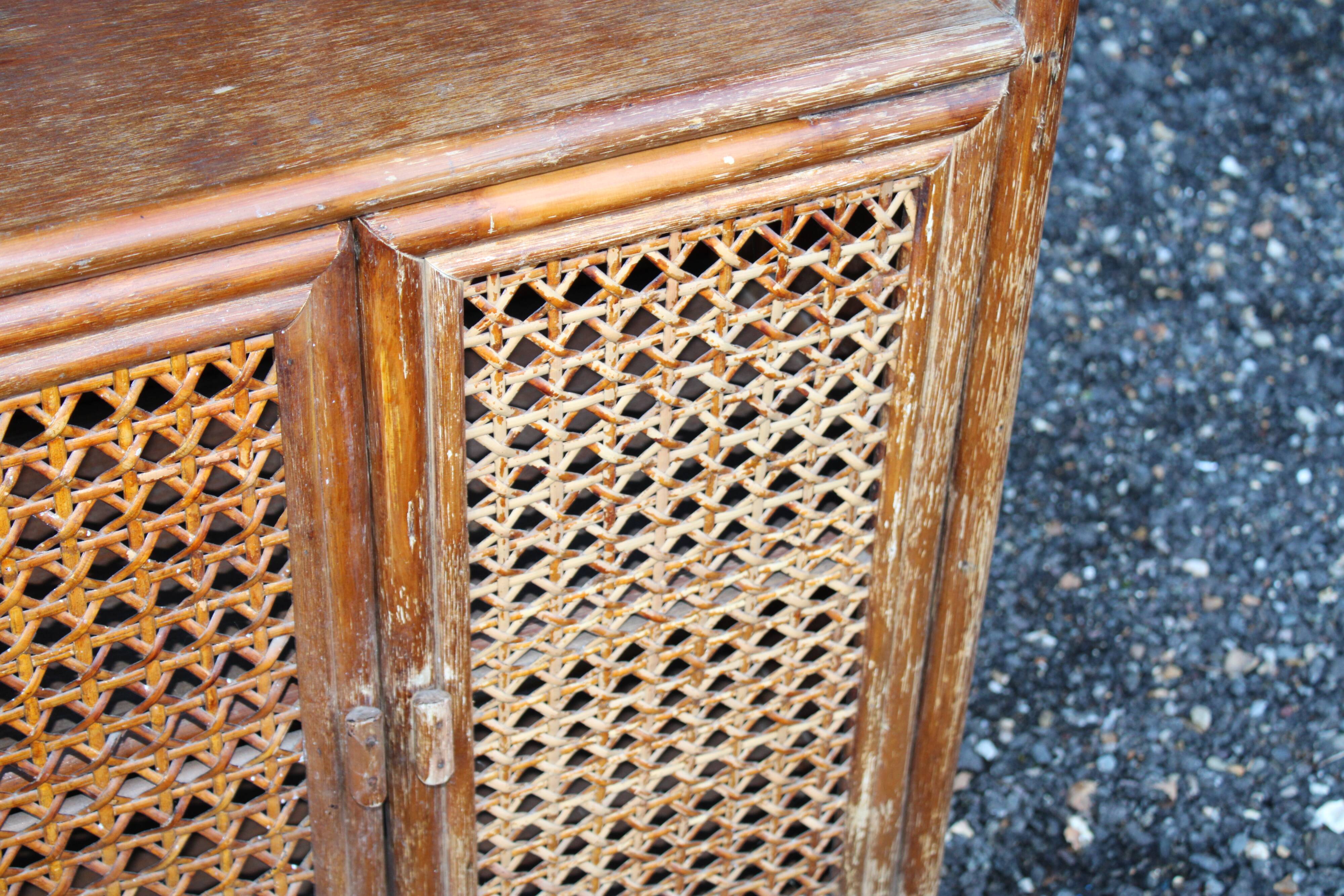 Rattan library