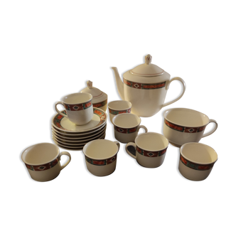 Rialto coffee and tea service