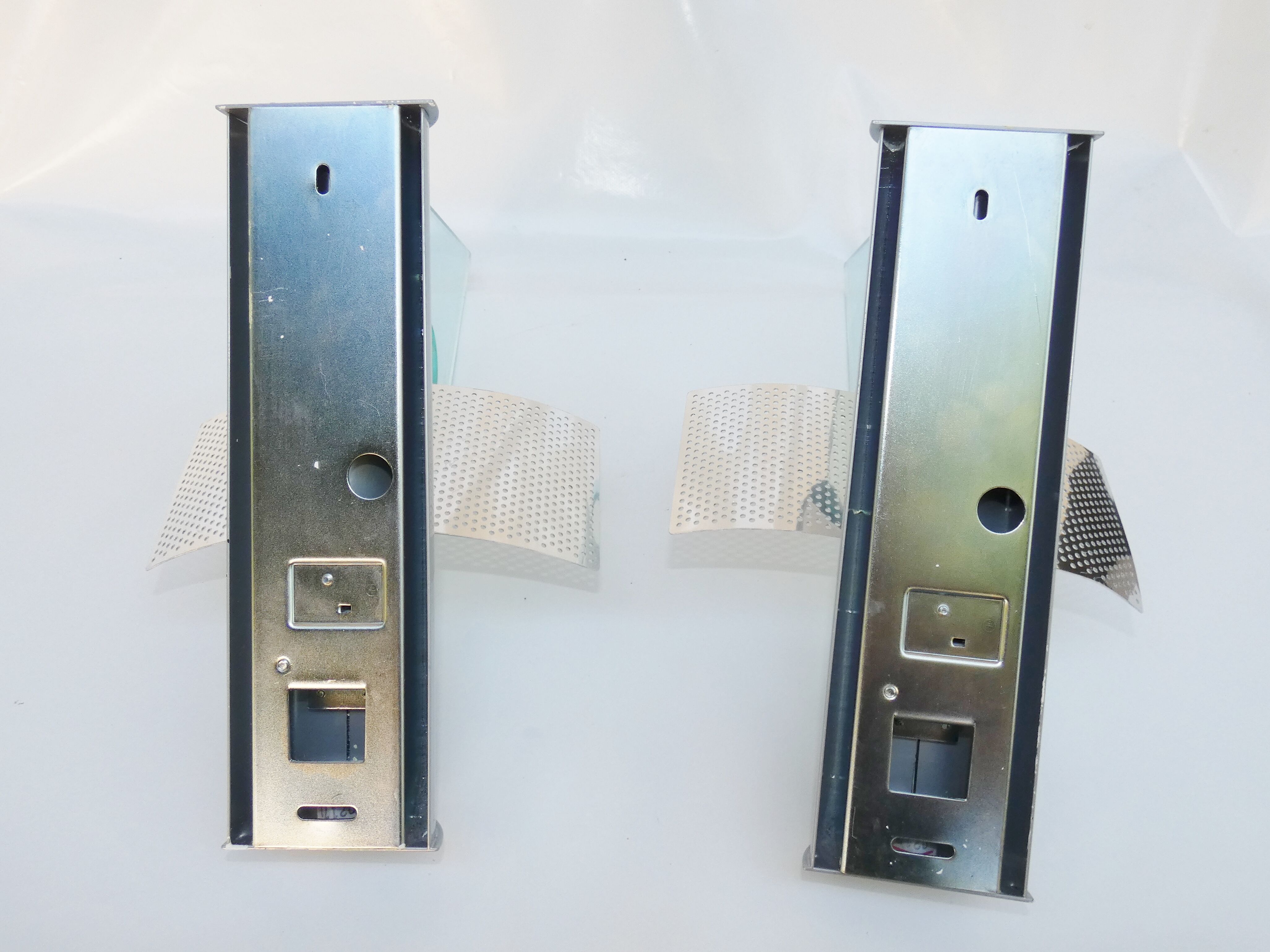 Artemide - pair of appliques icaro design carlo forcolini vintage modernist