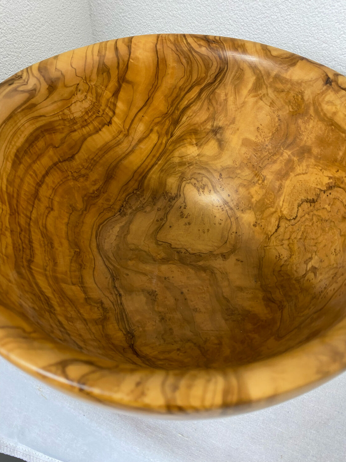 Saladier en bois d’olivier