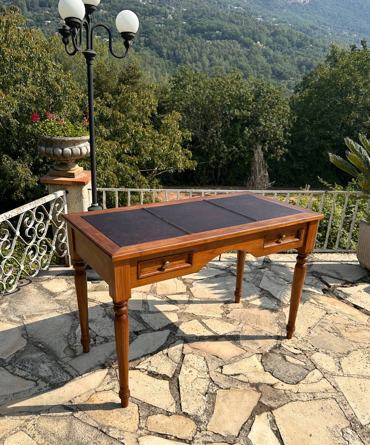 Louis XV style walnut desk, 20th century