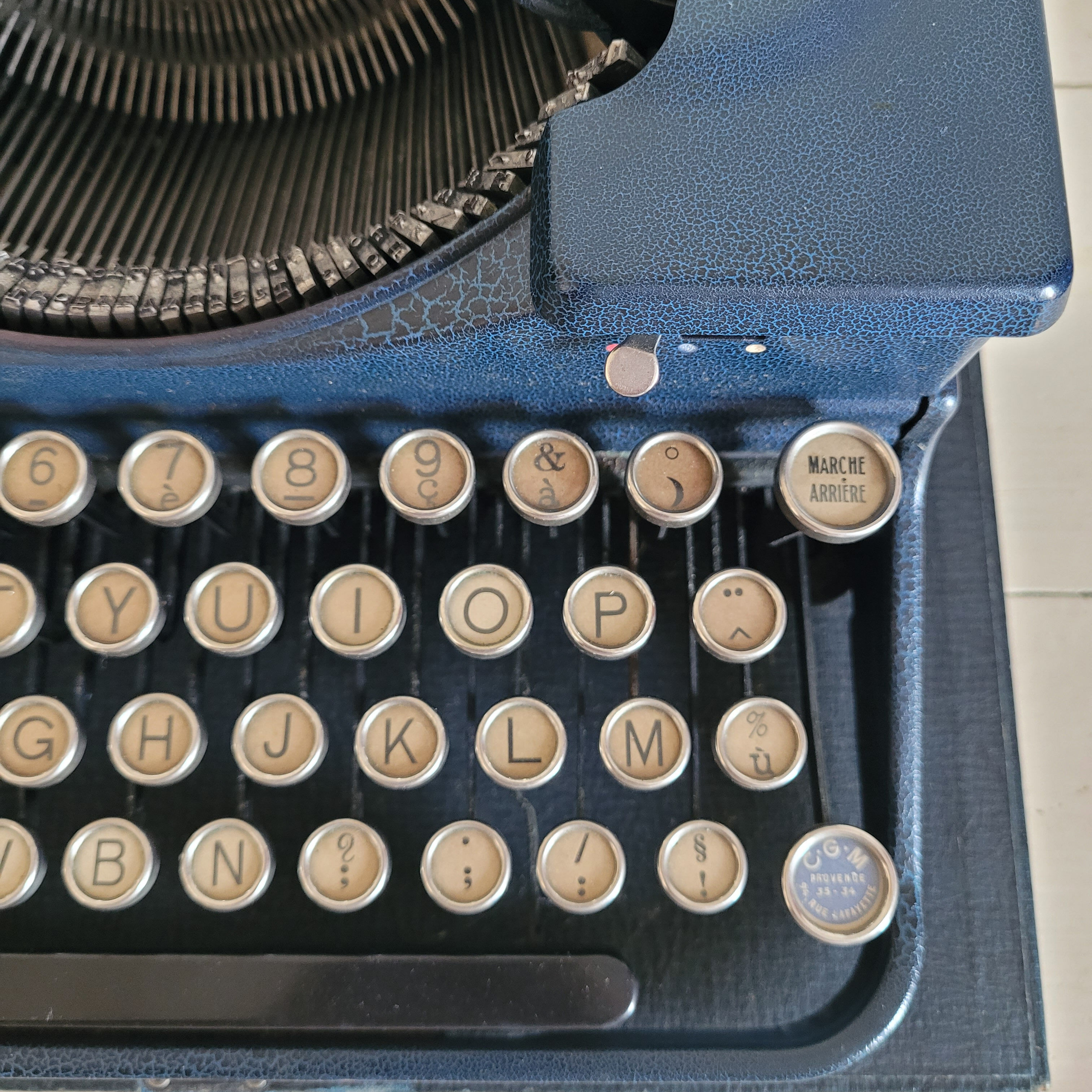 TYPEWRITER ROYAL 30s