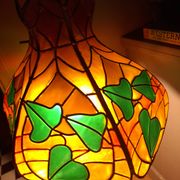 Tiffany-style stained glass pendant light