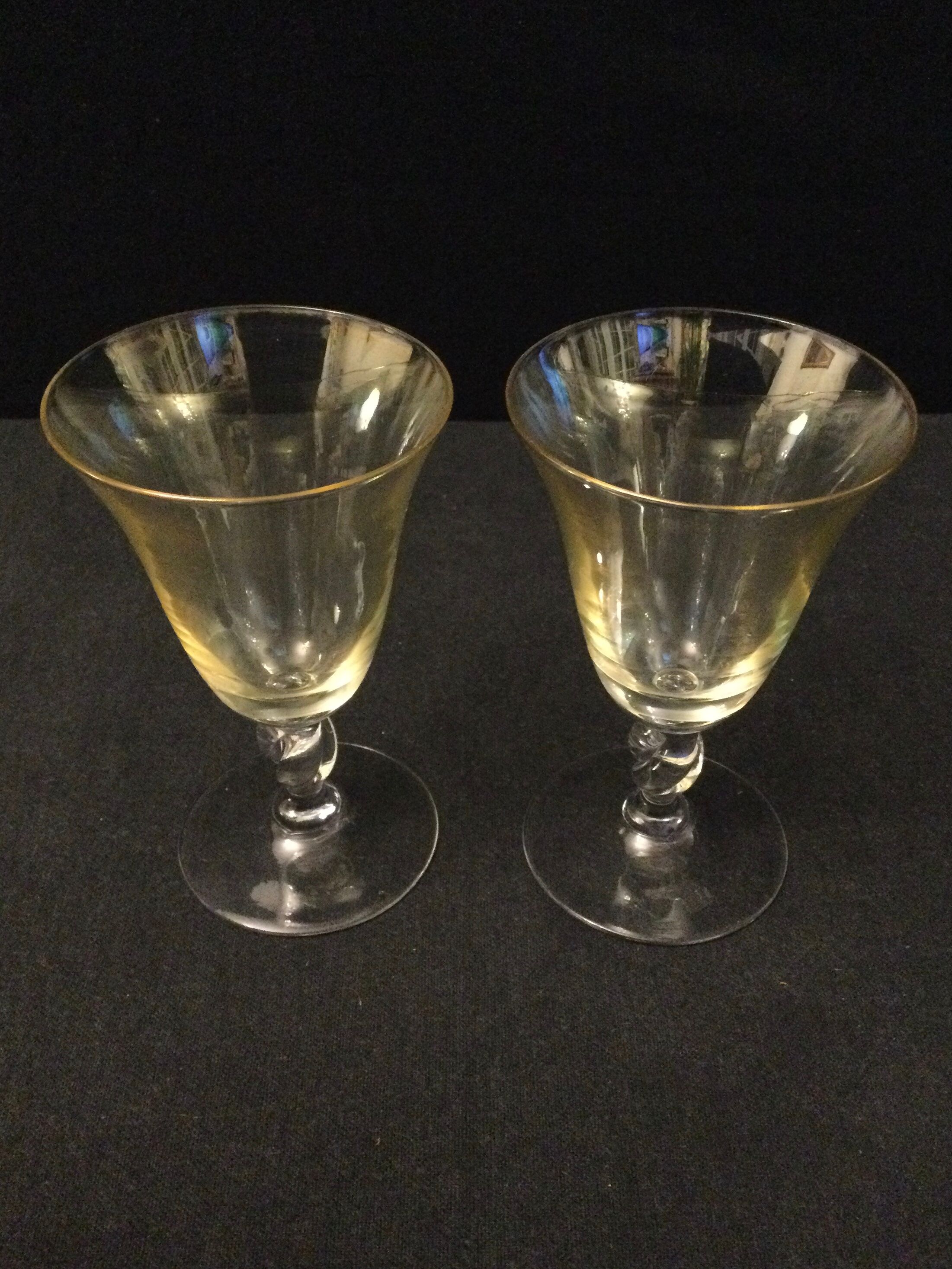Serie de 10 verres de couleurs