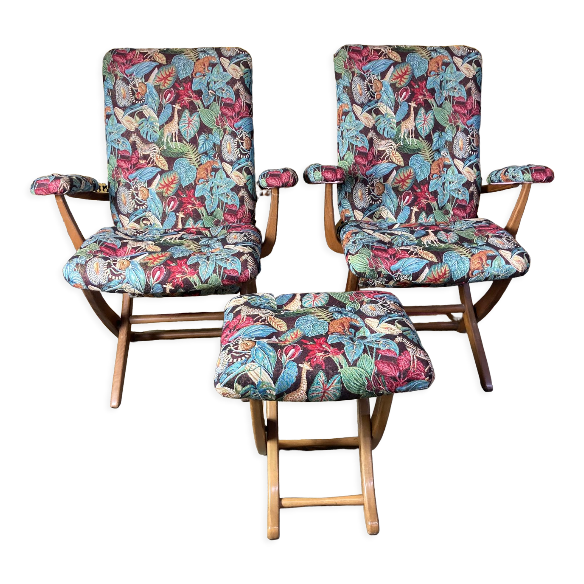 Pair of poly comfort armchairs and 1 footrest