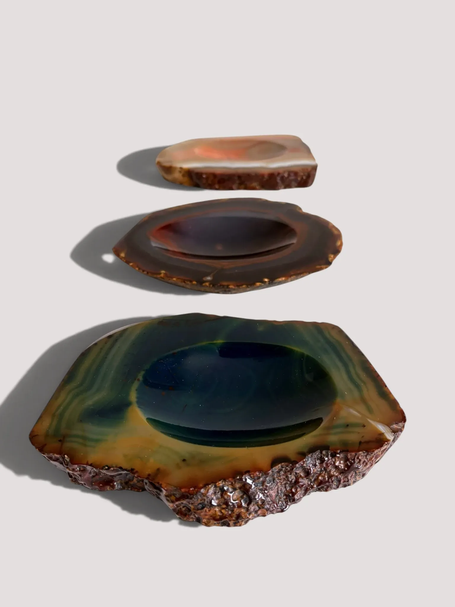 1970s Italian Agate Ashtrays/ Vide-Poche, Set of Three Natural Stone Trays