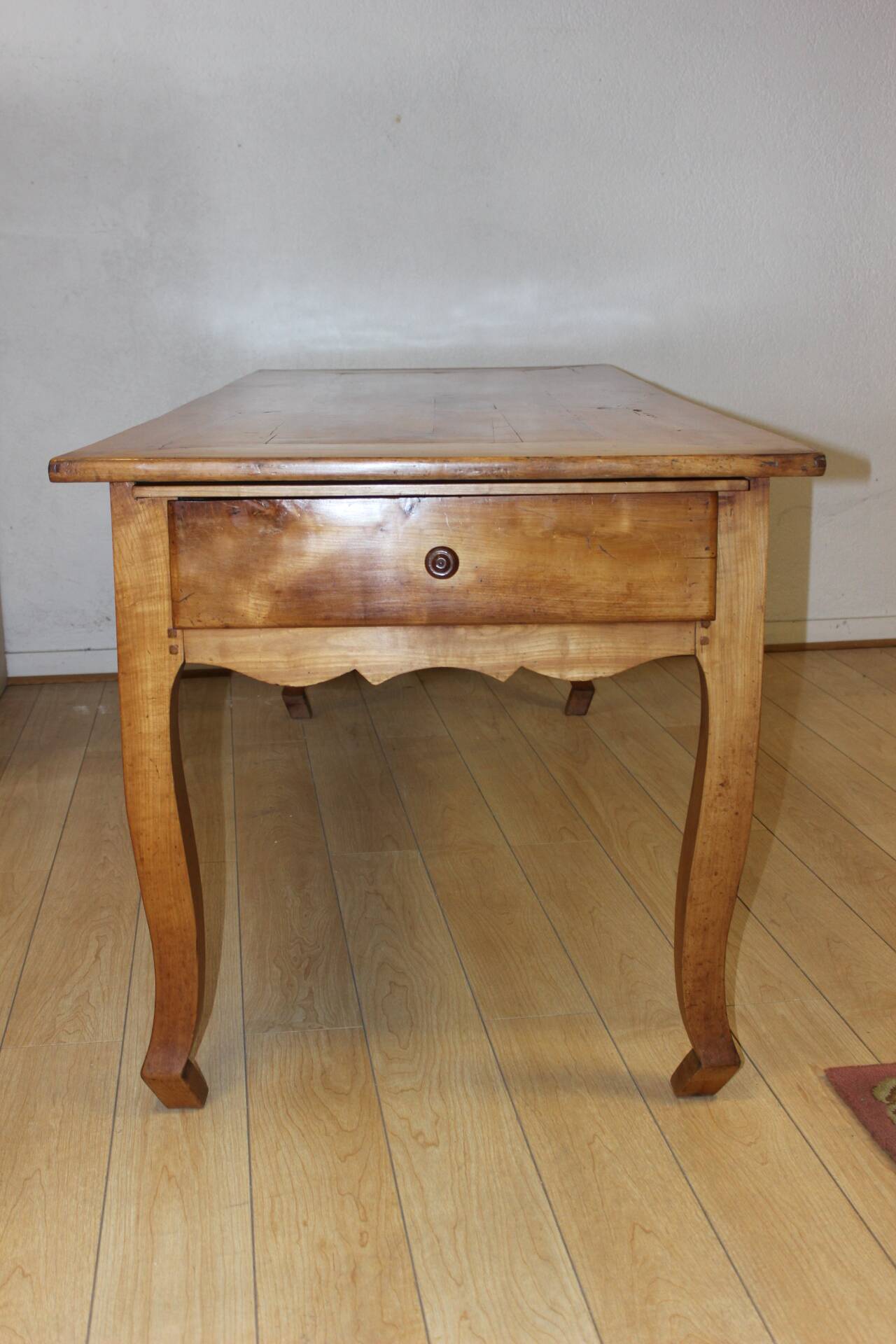 Louis XV style farmhouse table in cherry wood 19th century