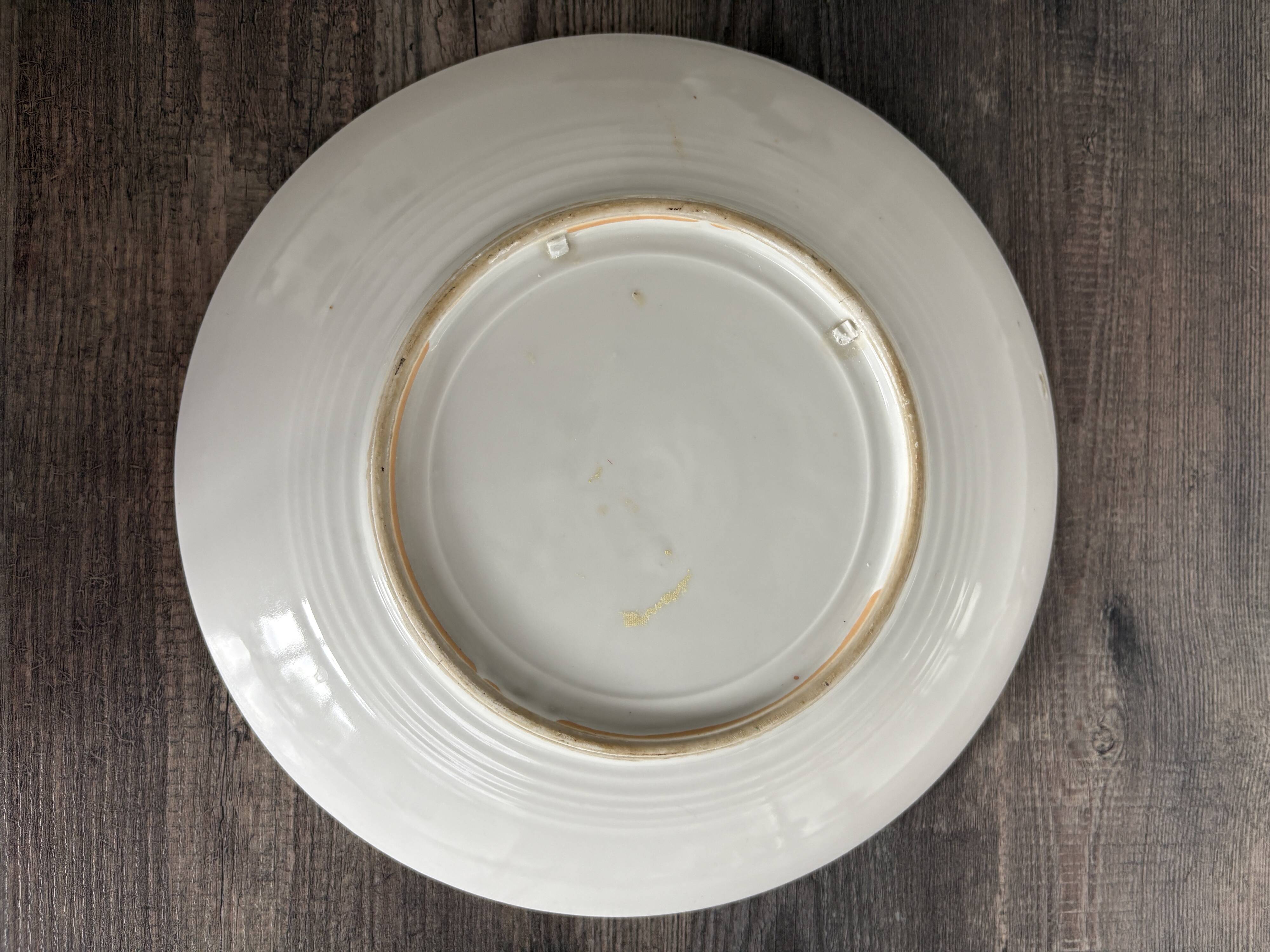 Large antique Imari porcelain dish