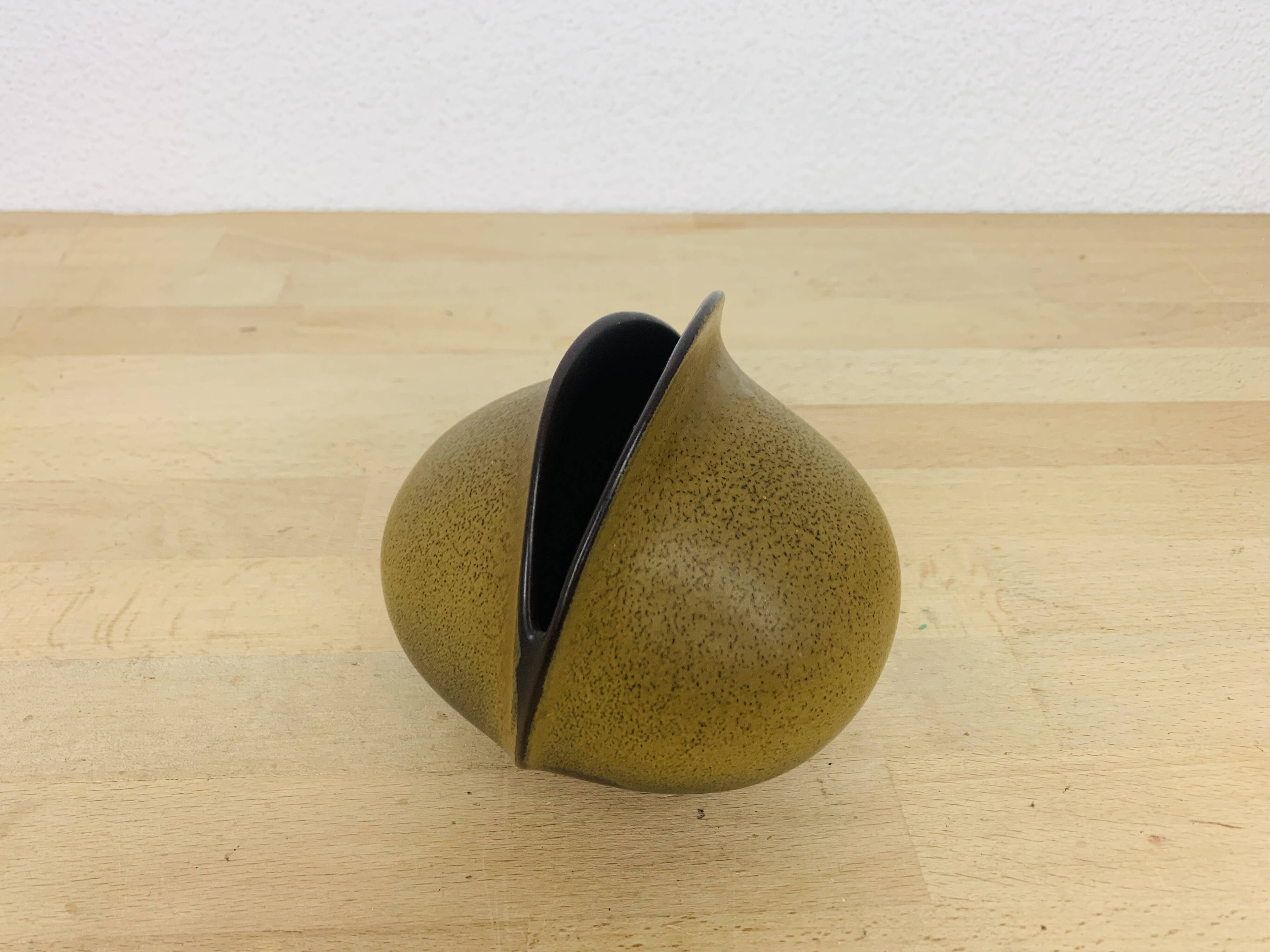 Venus ceramic vase by Uta Feyl for Rosenthal Studio Line