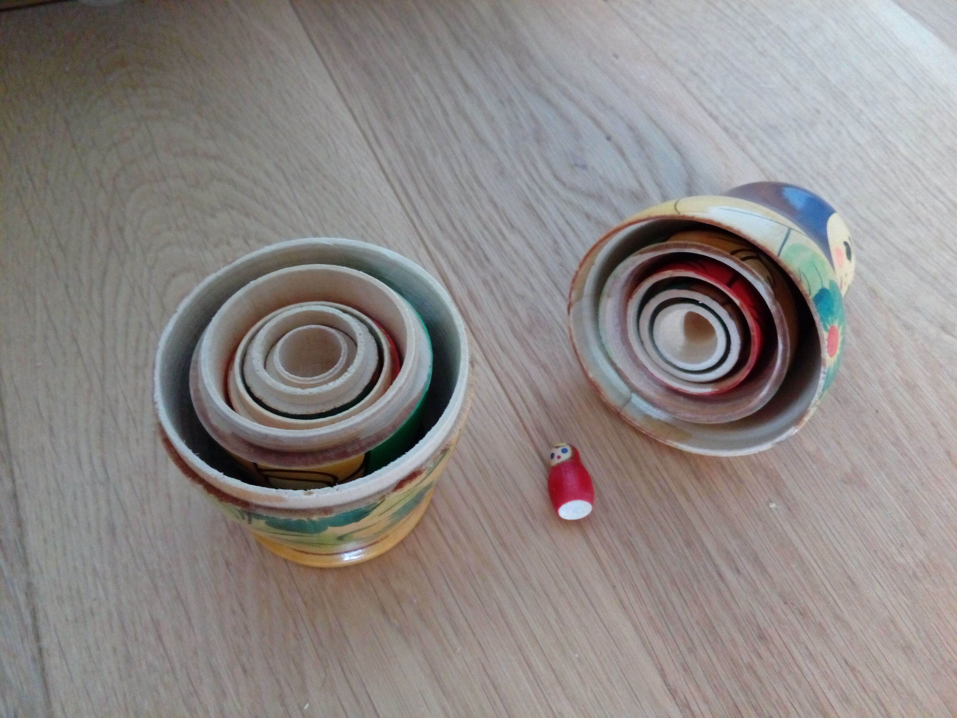 Russian dolls gigognes matriochka