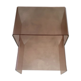 Pull out tables in plexiglas