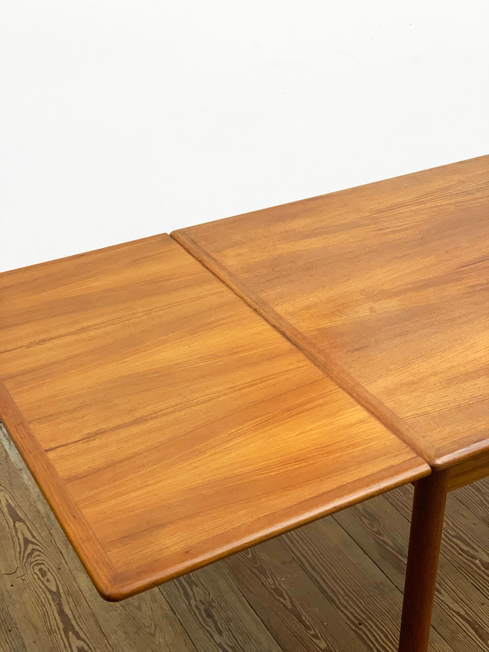 Extendable mid century teak dining table with pull out leaves, denmark, 1950s