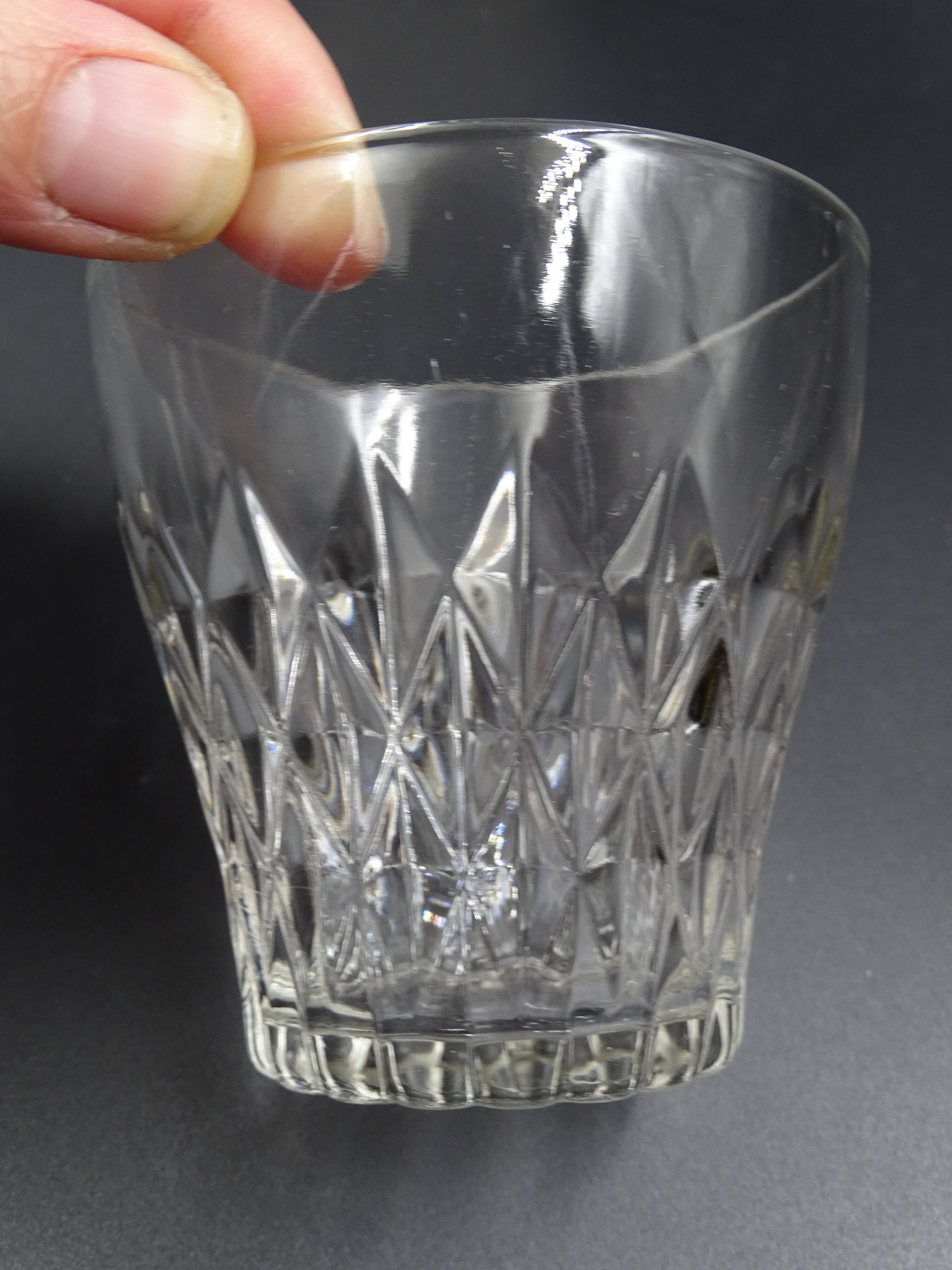 Set of 7 vintage Vereco glasses with diamond tips - around 1960