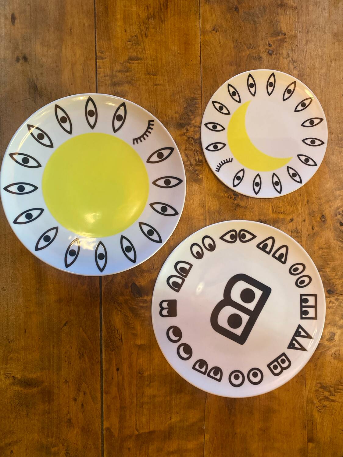 Glodande trio of plates by Beirendonck for Ikea