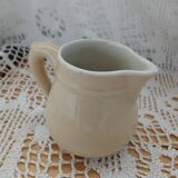 Petit pichet/ pot à lait / crémier ancien