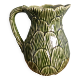 Cabbage pitcher in slip