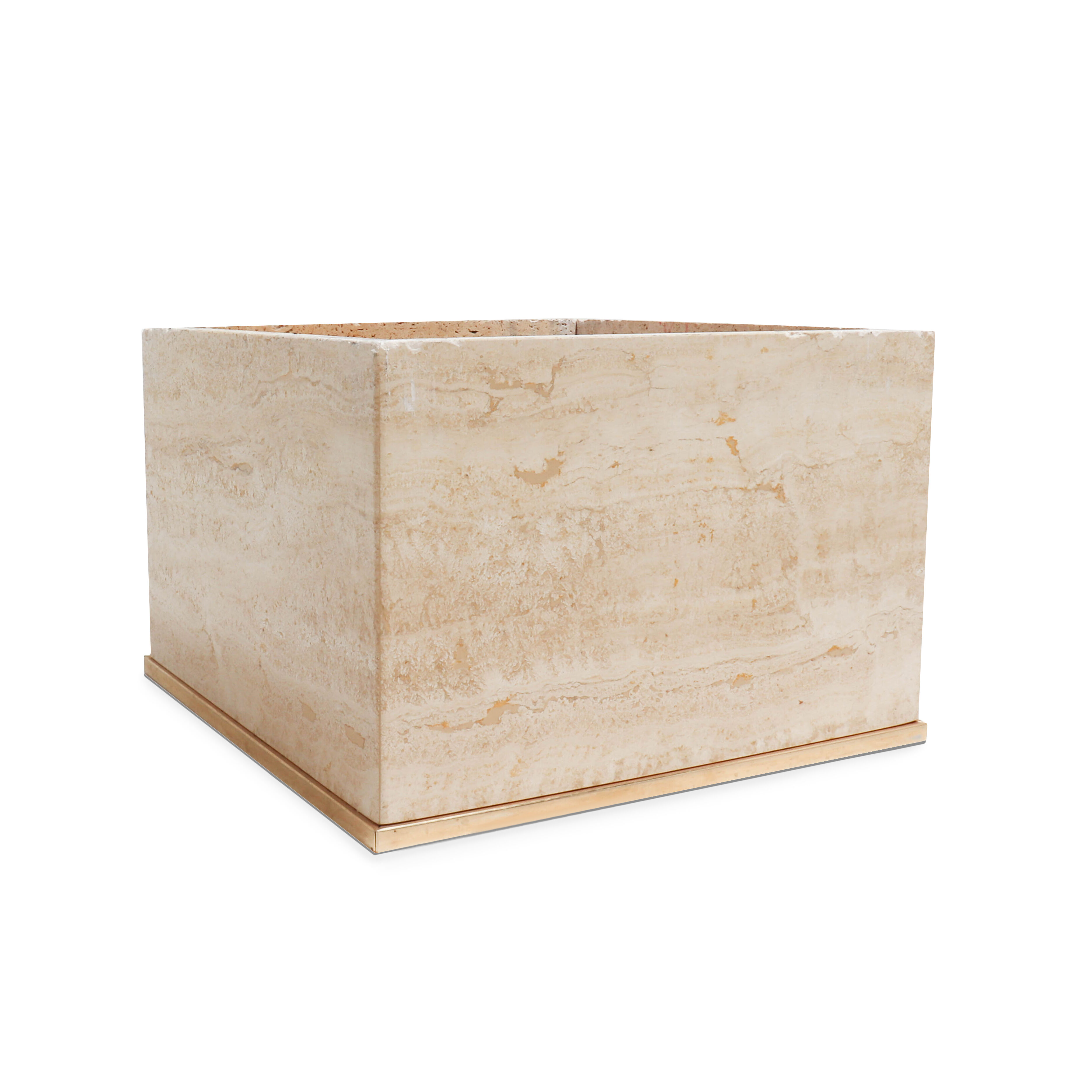 Travertin planter