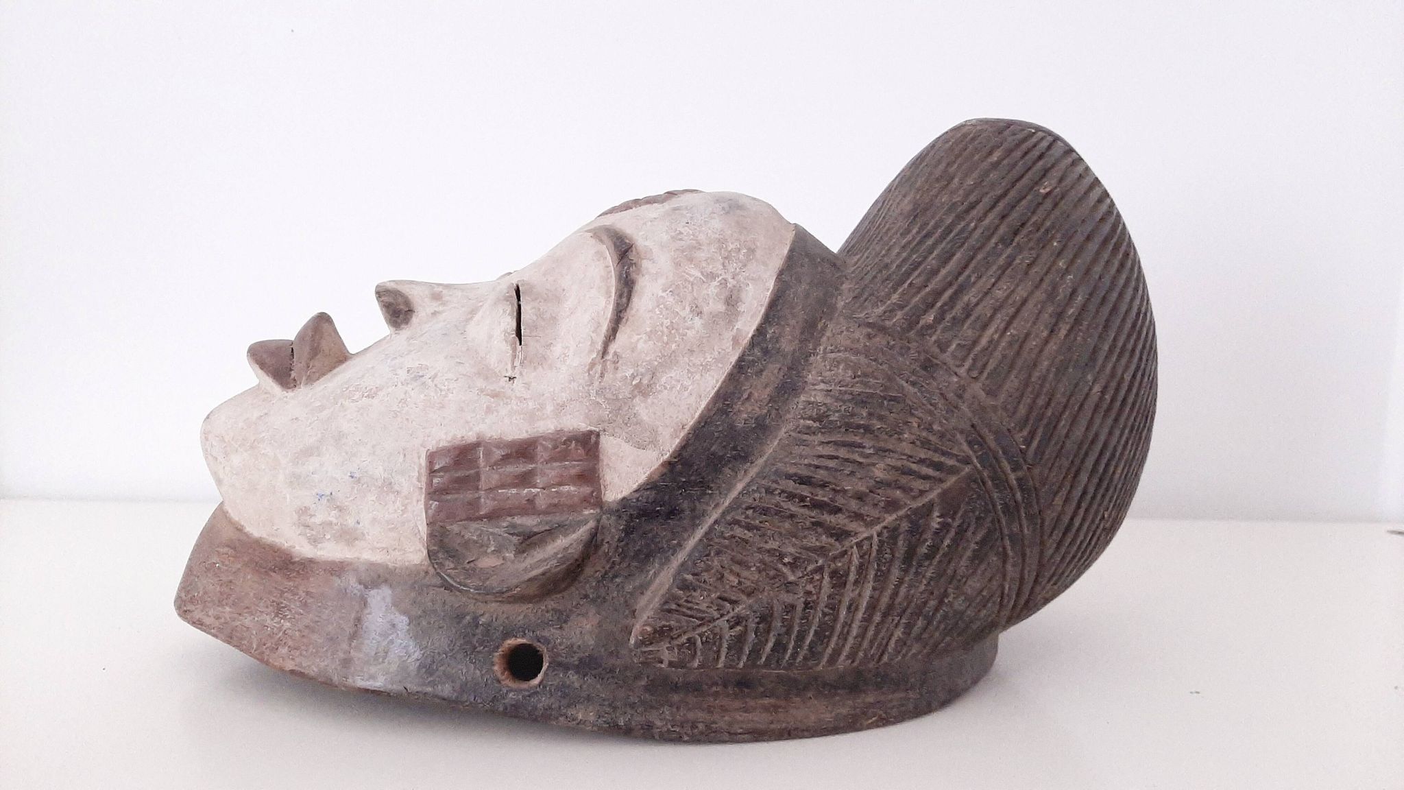 Masque Punu mukuyi en bois massif H:29cm Masque africain du Gabon