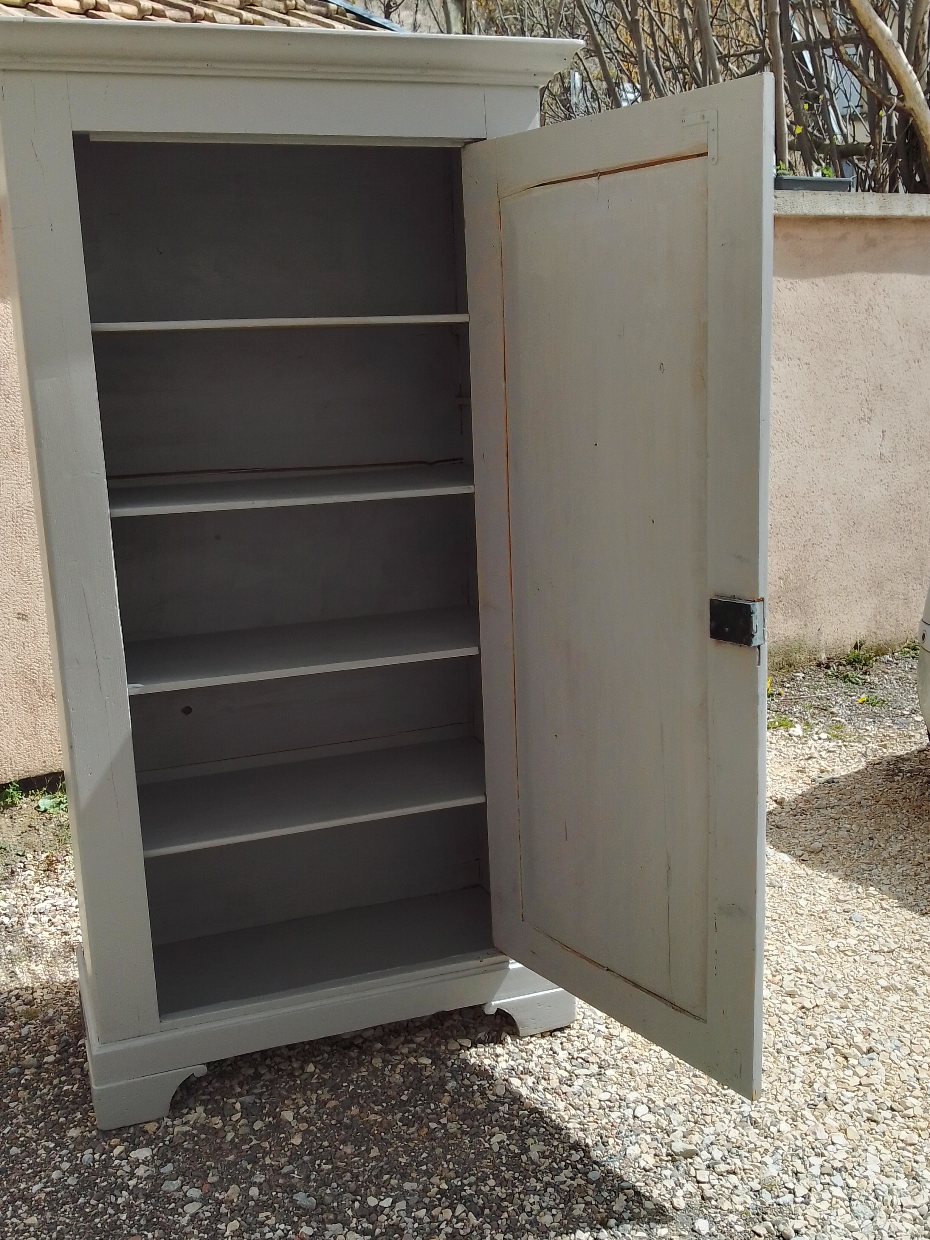 Armoire