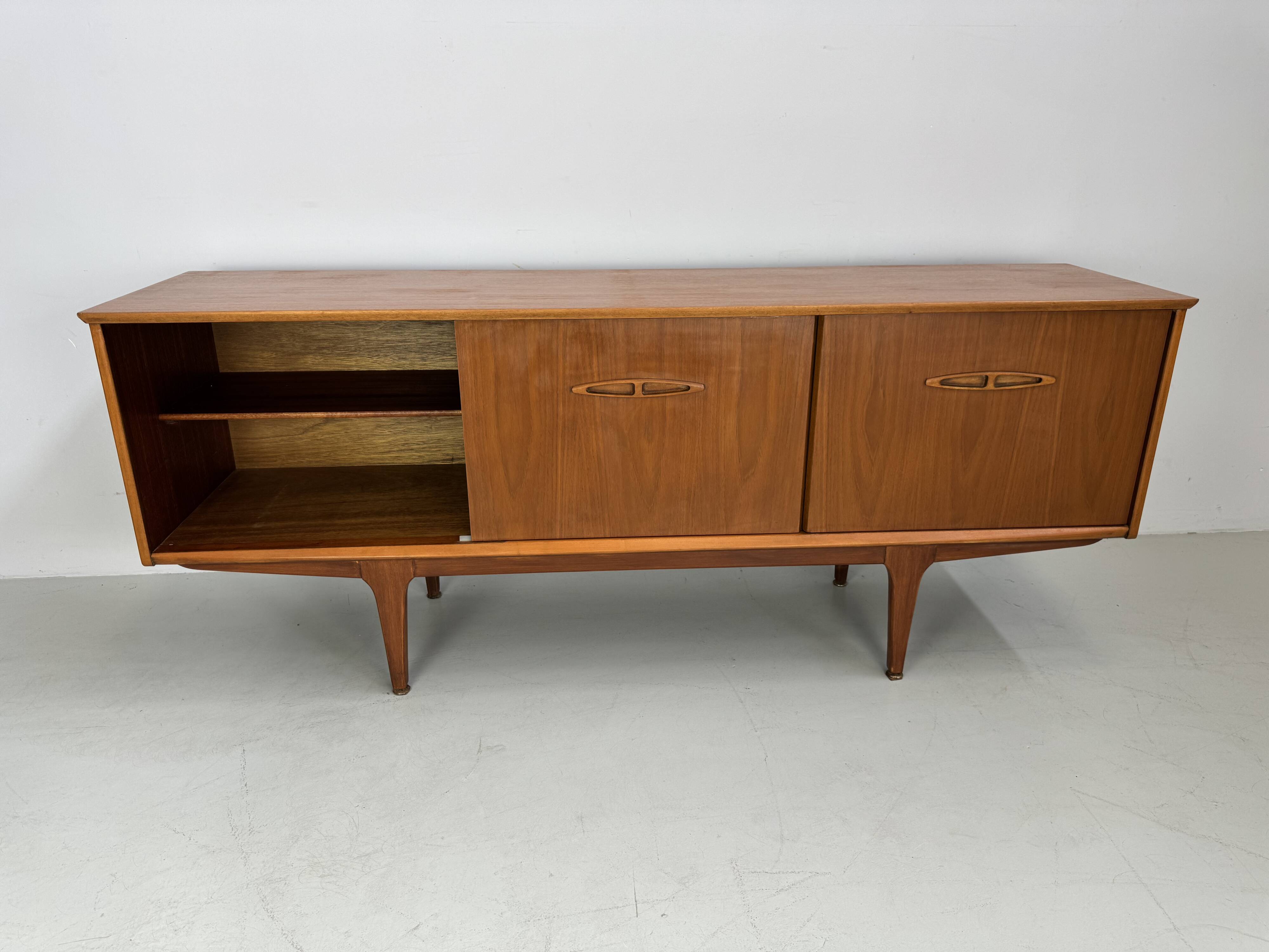 Buffet vintage par Jentique