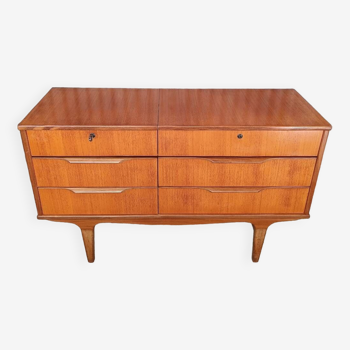 Scandinavian vintage chest of drawers / dressing table