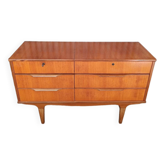 Scandinavian vintage chest of drawers / dressing table