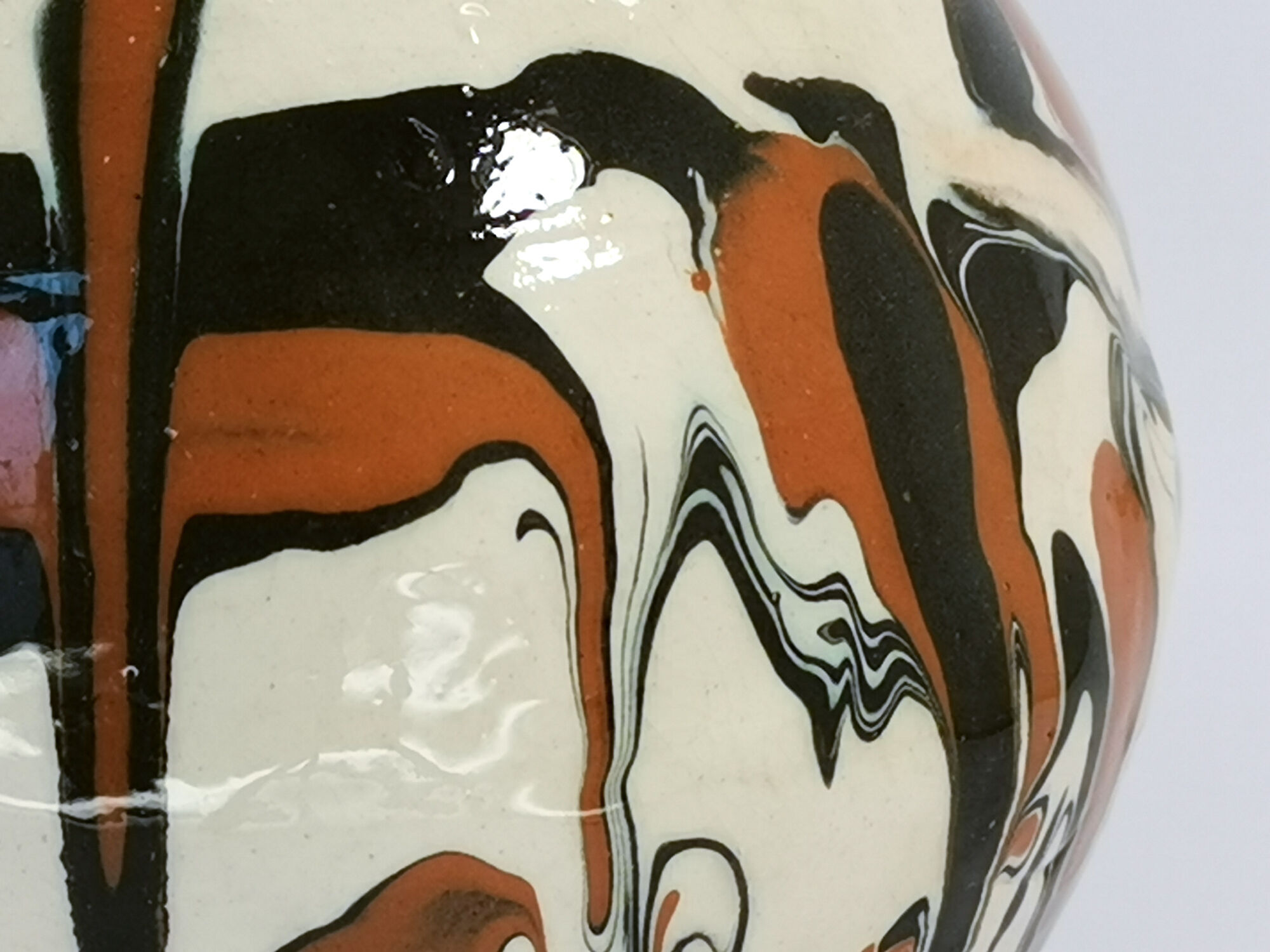 Round vase / signature fm / 1970s / mid-century / modernist / french ceramics