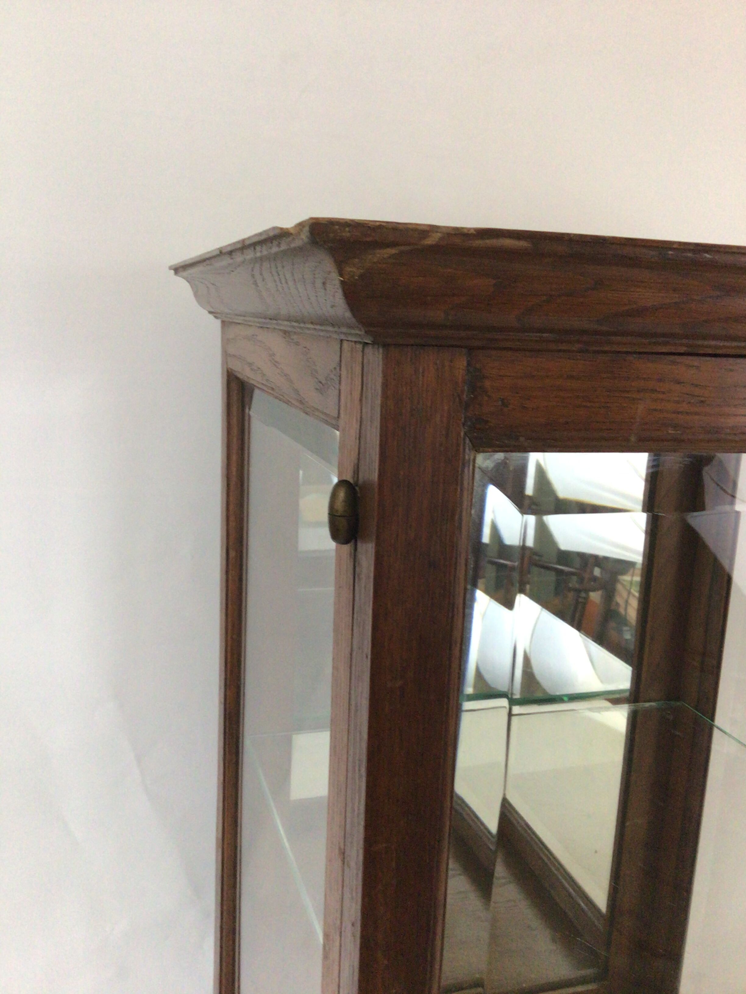 Vitrine à poser en chêne