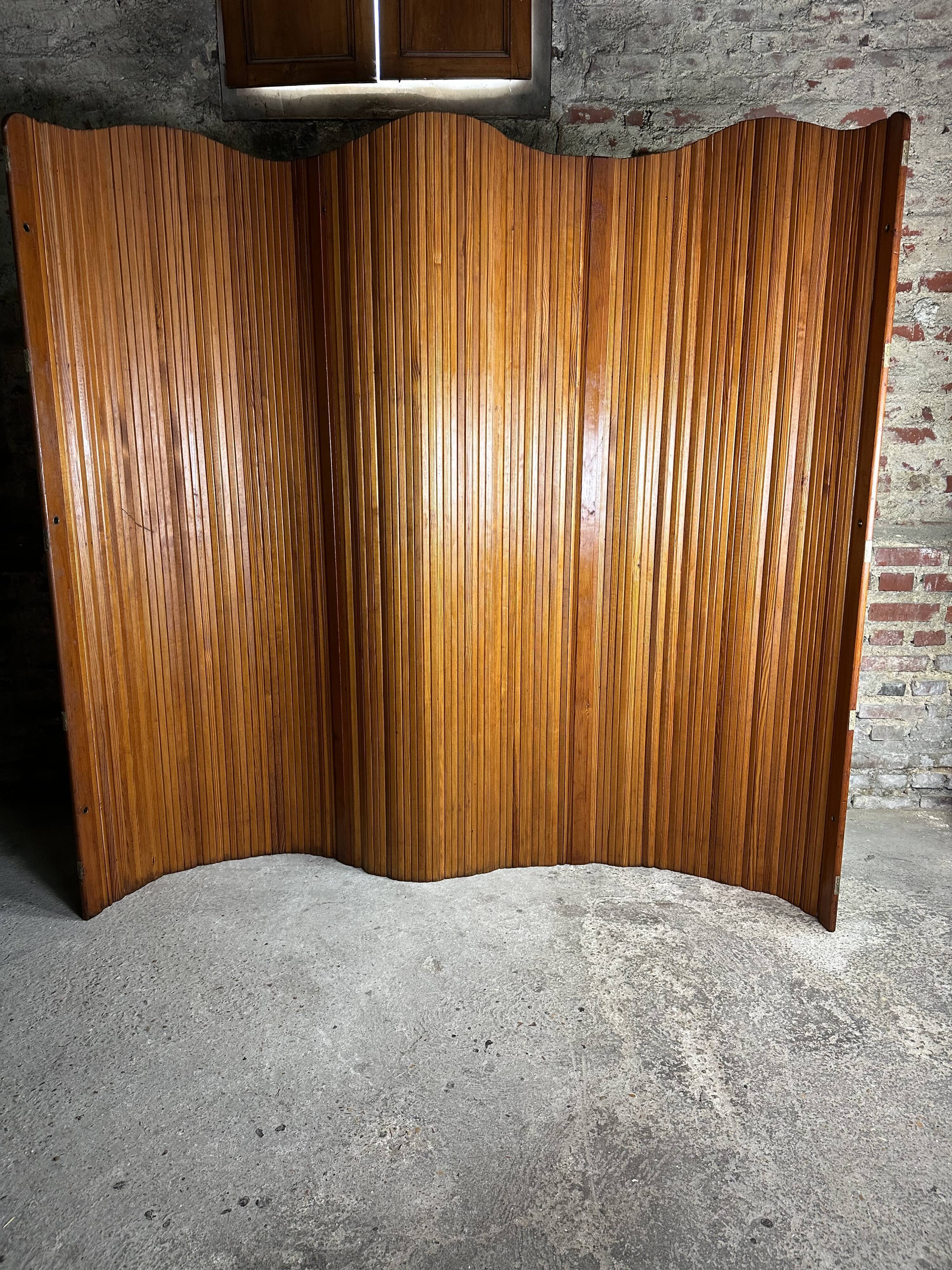Paravent vintage 1950 rouleau en bois Ateliers Camus France