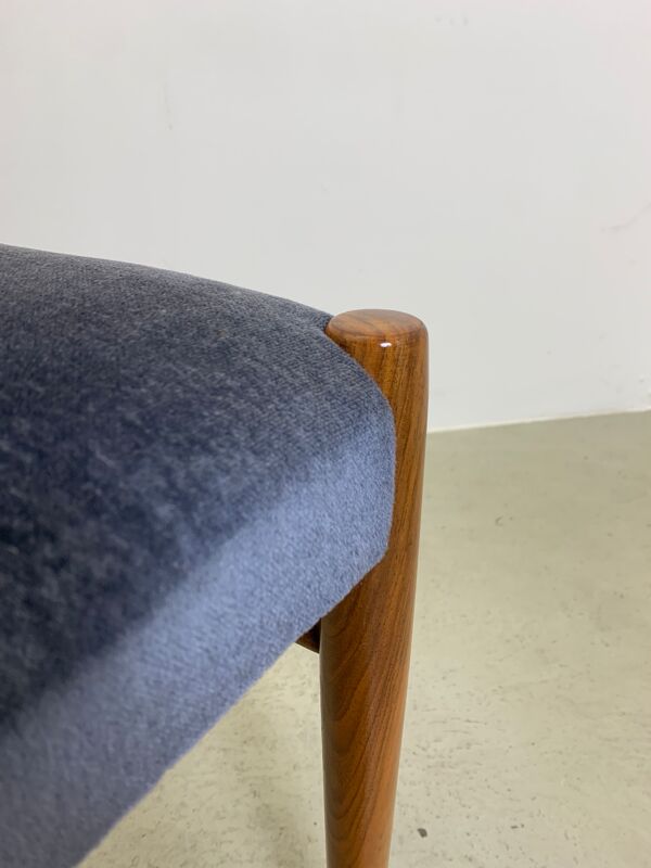 Chaises de salle à manger danoises en teck du milieu du siècle