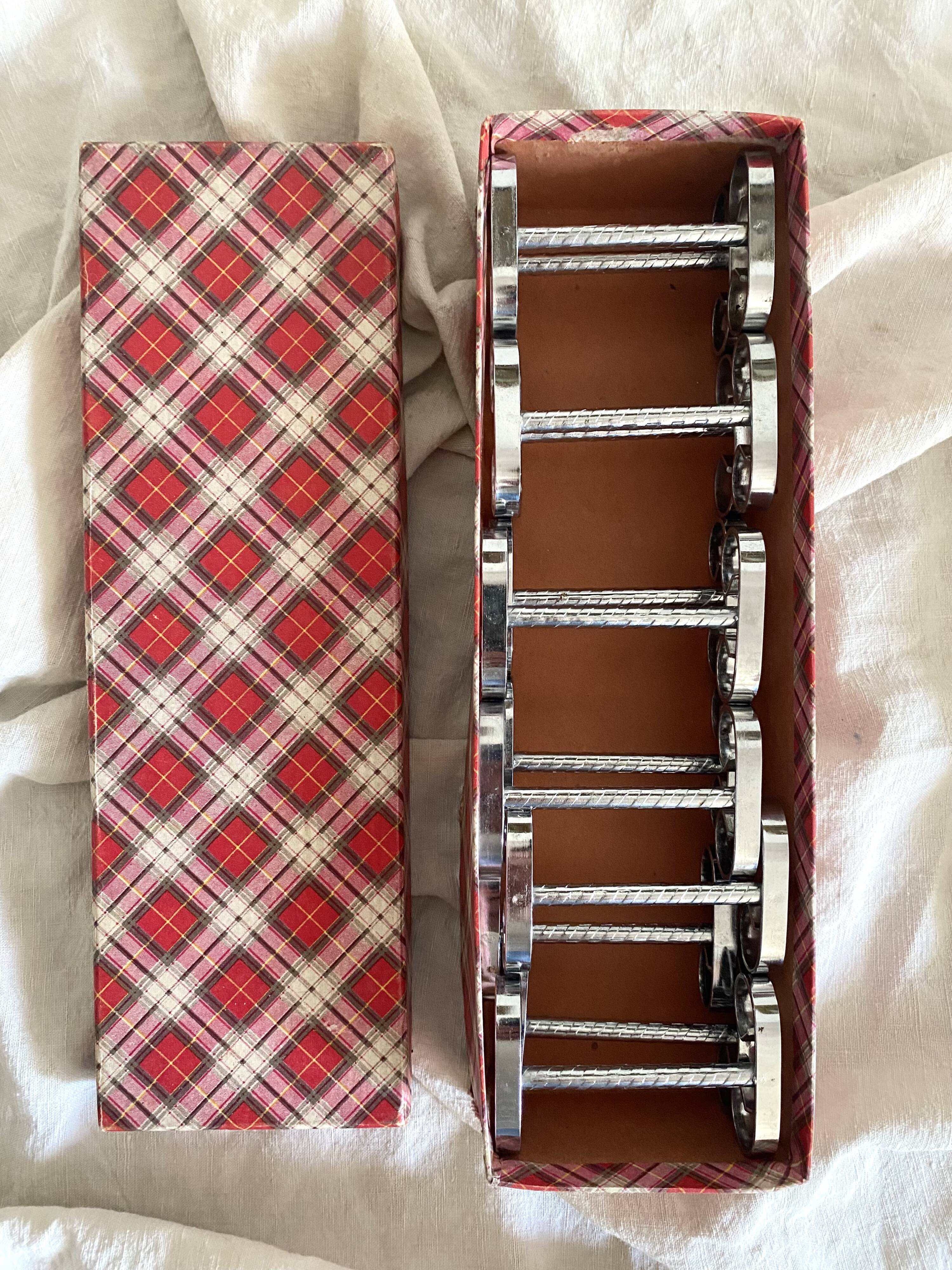 Vintage stainless steel knife holder