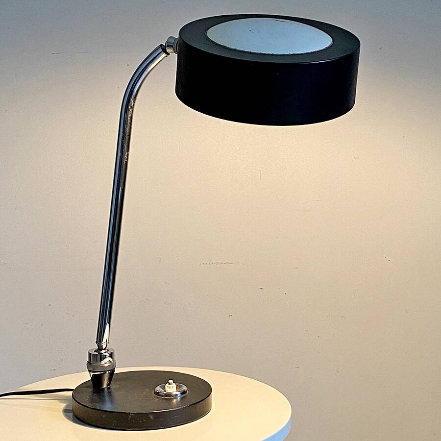 Jumo lamp model 900 vintage