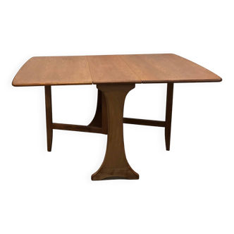 Scandinavian folding dining table