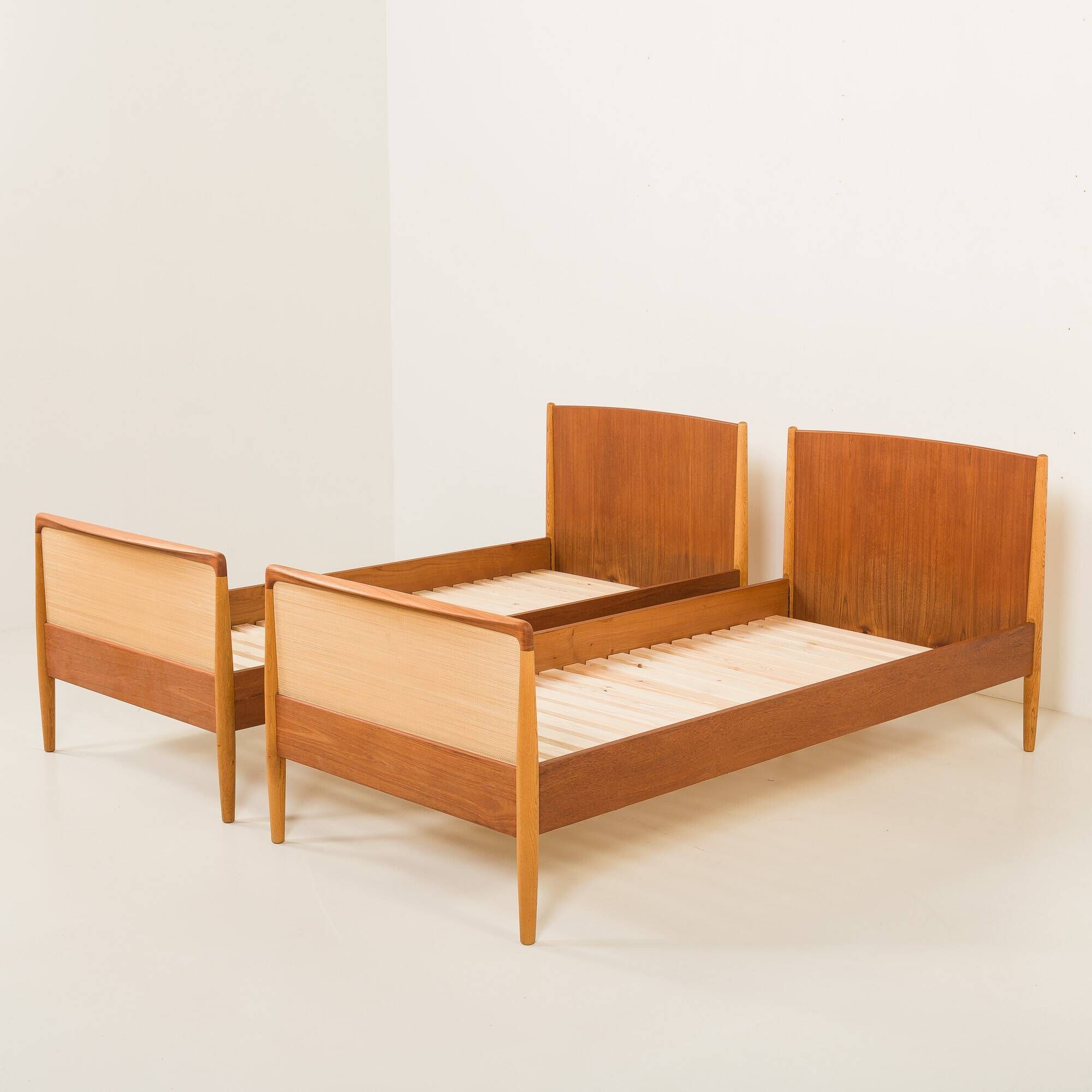 Danish modern teak, oak and cane beds in Hans Wegner style, set of 2 1960s