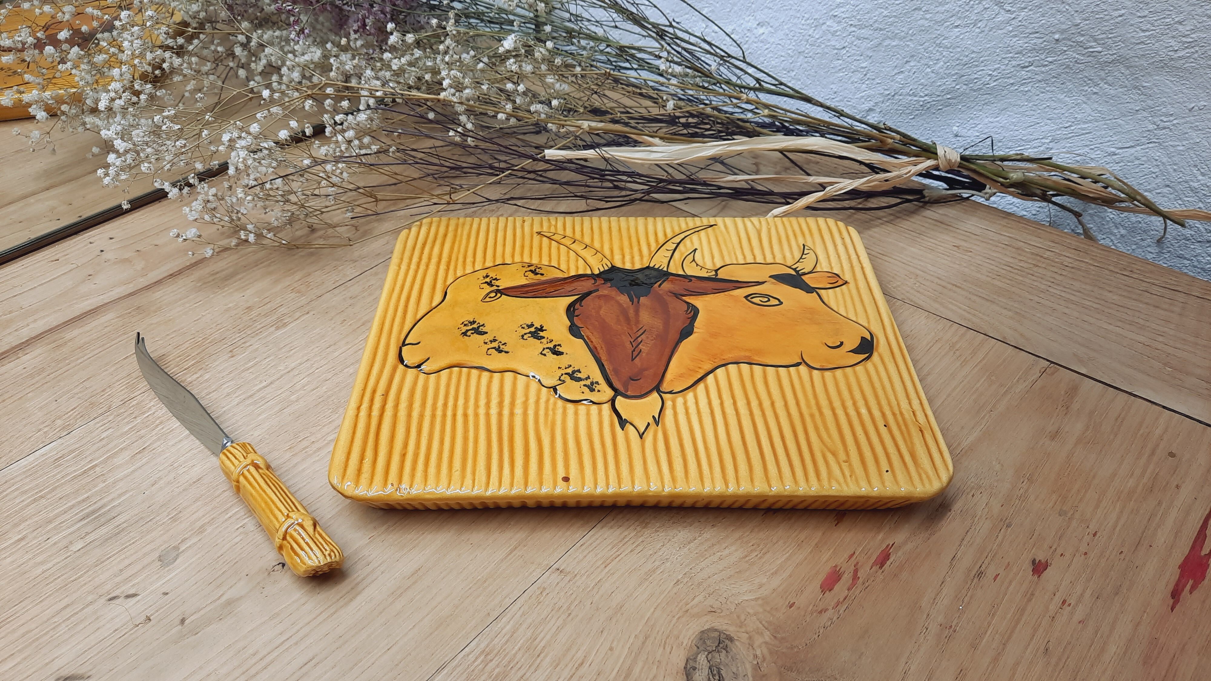 Vallauris cheese platter