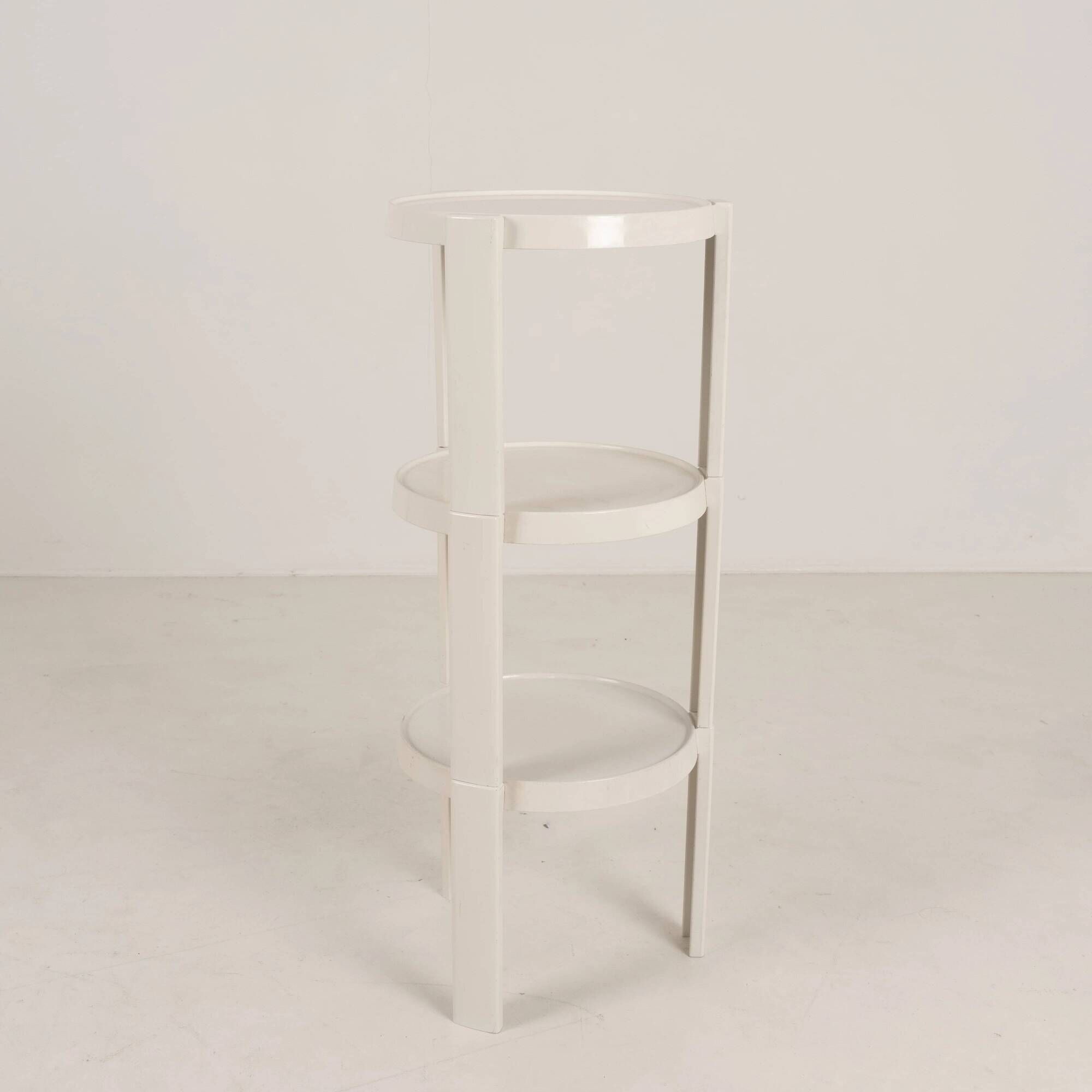 SET OF THREE STACKING SIDE TABLES IN WHITE MOULDED PLASTIC