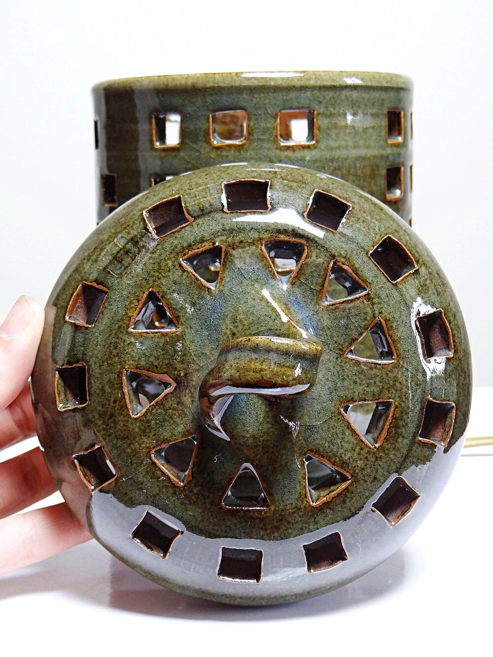 Vintage table lamp, glazed stoneware, perforated "Building" signed.